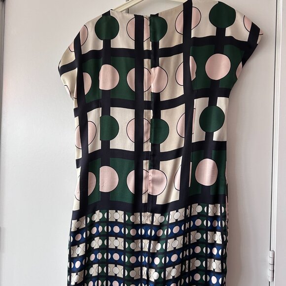 Piazza Sempione Geometric Silk Shift Dress with Neck Embellishment Jewels - Picture 5 of 9